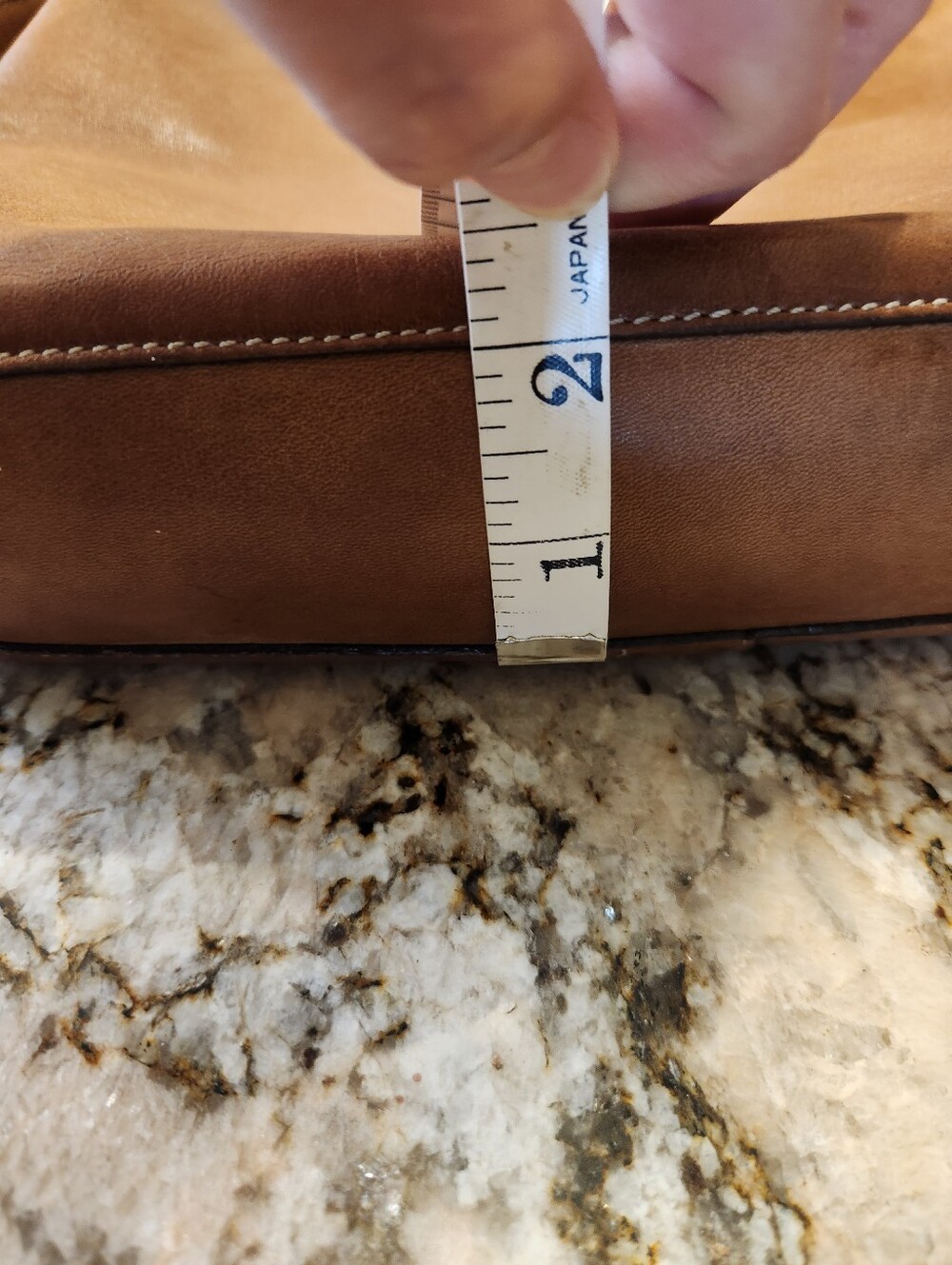 Vintage Coach Handbag #9325 'Legacy Leather Retro Medium Slim Duffel Sac' Tan - Picture 12 of 14